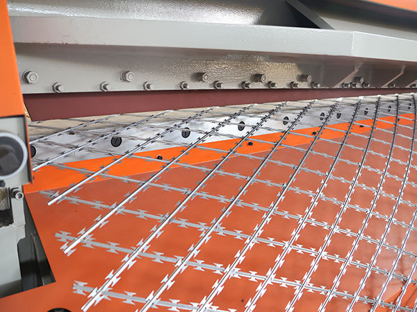 自动刀片刺网焊接机 可制造产品及应用 2